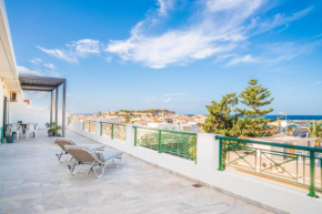 Lilys Penthouse in the centre of Rethymno with private parking